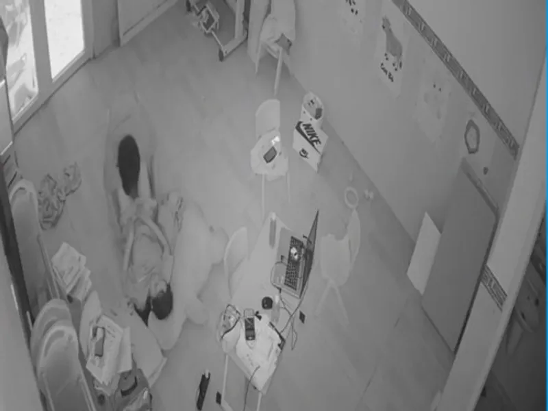 Lộ clip xxx cùng tình nhân tại phòng khách